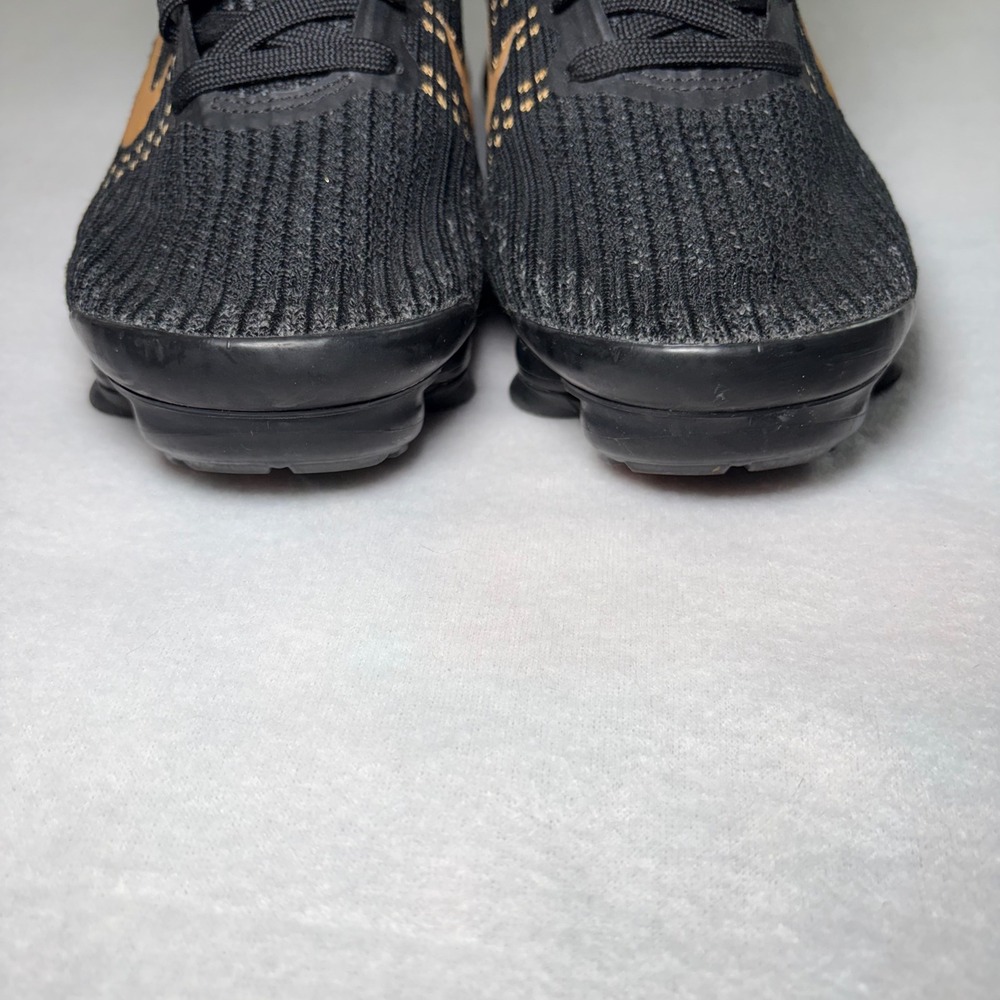 Nike Air VaporMax Flyknit 3 Black Metallic Gold Kids 5Y BQ5238-004 Womens 7 - Picture 4 of 14